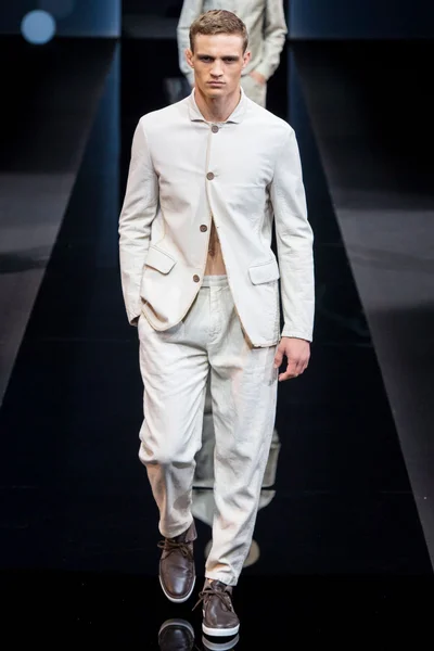 Look 2